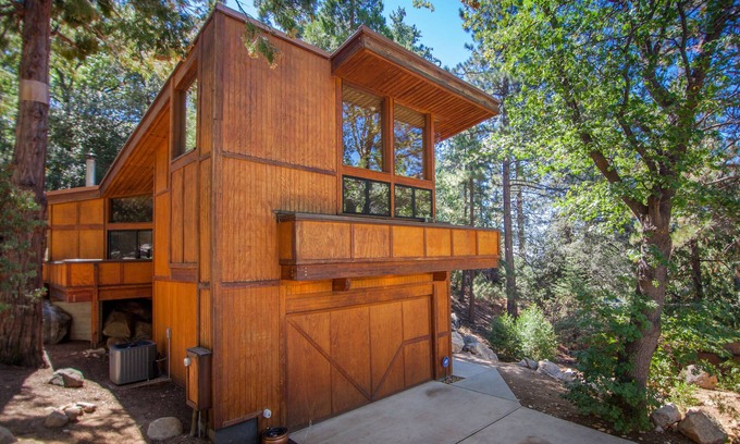 Idyllwild Cabin | Copper Mine Vacation Home