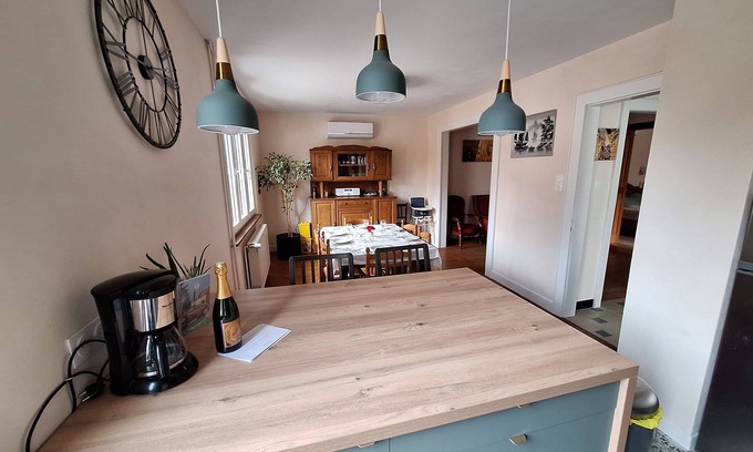 Gingsheim House | Cosy house 6-8 people, near Strasbourg, quiet, garden, table tennis, hen