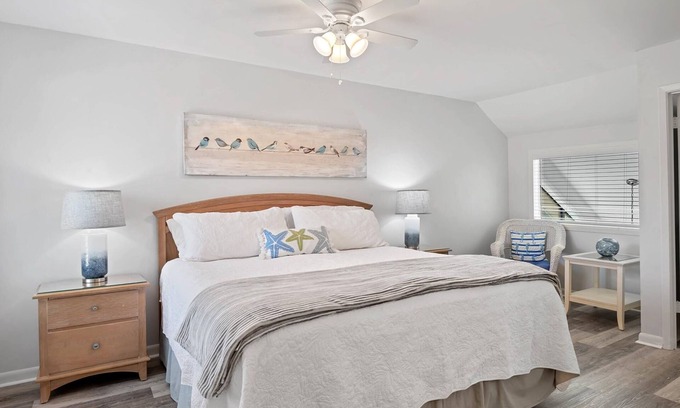 Sandestin House | CostaLuna-Beachwalk 2BR/2BA/Loft - Cart to Beach!