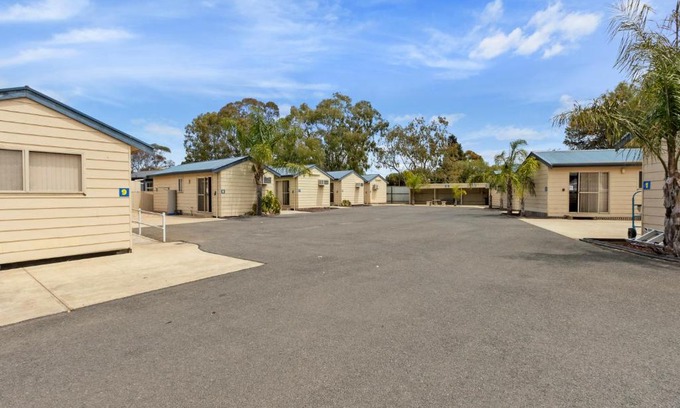 Moonta Bay Other | Costello Hotels - Moonta Bay Cabins