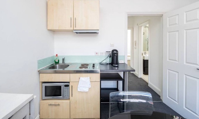 Chelsea Riverside Apartment | Cosy 1-bed flat on King's Road in Chelsea, West London