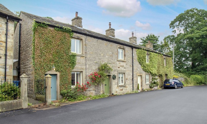 Skipton House | Cosy 1 bedroom cottage with access to leading wellness retreat
