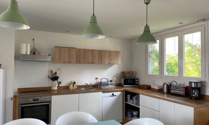 Manche House | Cosy and comfortable 8-person seafront