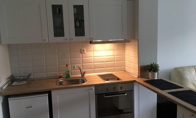 Studentski Grad Apartment | Cosy and sunny apartment with great view