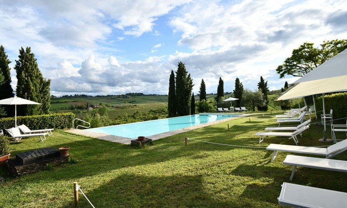 Ponte di Gabbiano Apartment | Cosy apartment for 5 people with pool, A/C, WIFI, TV and pets allowed, close to Siena