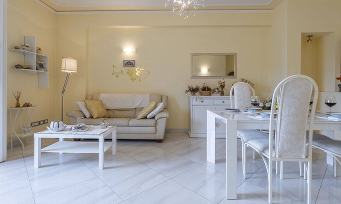Macchino Apartment | Cosy apartment for 6 guests with A/C, WIFI, TV, terrace and pets allowed