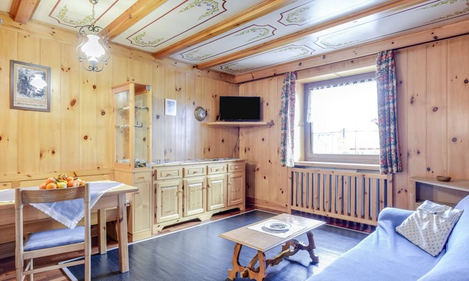 Moena Apartment | Cosy Apartment "Ciasa Mario Appartamento 3" with Wi-Fi, Balcony & Mountain View