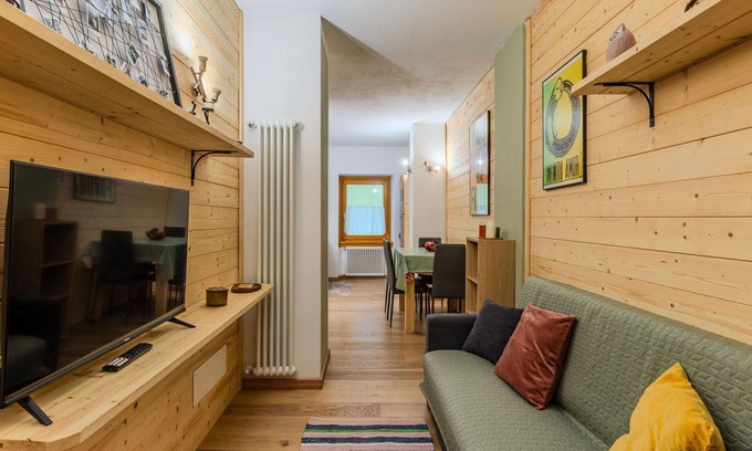 Pinzolo Apartment | Cosy apartment for 3 guests with WIFI and TV