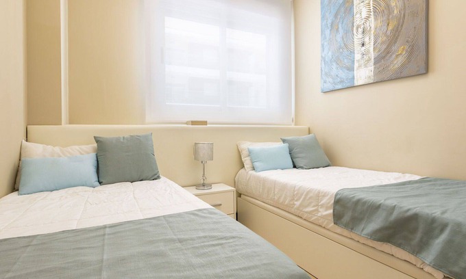 Cabanes Apartment | Cosy apartment for 4 people with WIFI, pool, A/C, TV, terrace and pets allowed