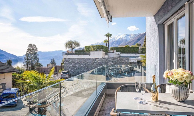 Ascona Apartment | Cosy apartment for 4 people with WIFI, TV, balcony and pets allowed