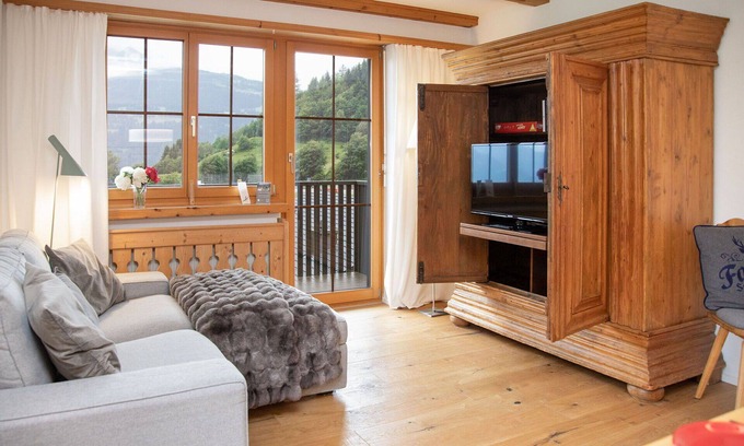 Falera Apartment | Cosy apartment for 5 people with pool, WIFI, TV, balcony and panoramic view