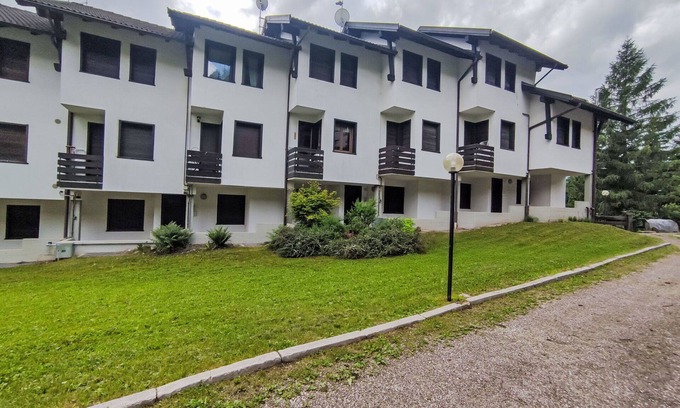 Moena Apartment | Cosy apartment for 5 people with WIFI, TV, patio and parking