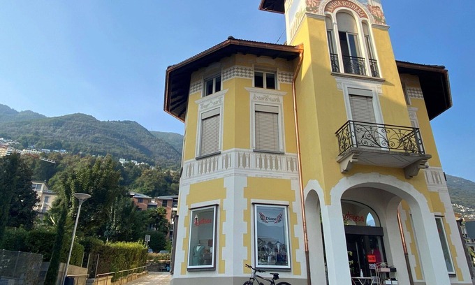 Muralto Apartment | Cosy apartment for 6 guests with WIFI and terrace