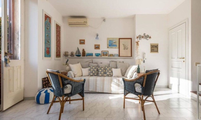 Carloforte Apartment | Cosy apartment for 4 people with WIFI, A/C and TV
