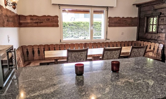 Mayens-de-Riddes House | Cosy apartment in villa for 8 guests with WIFI, balcony and panoramic view