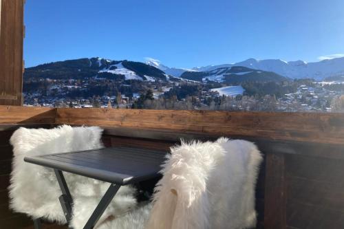 Megeve Apartment | Cosy apartment with mountain view near village
