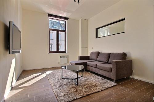 Charleroi Apartment | Cosy C centre-gare-aéroport