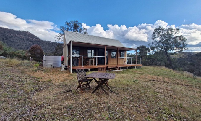 Broke Cabin | Cosy Cabin, Broke Valley Country Escape
