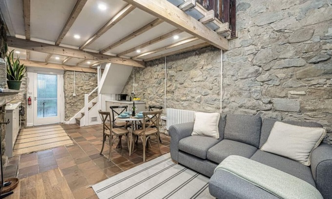 Dolgellau Cottage | Cosy Cottage Escape In North Wales With Log Burner