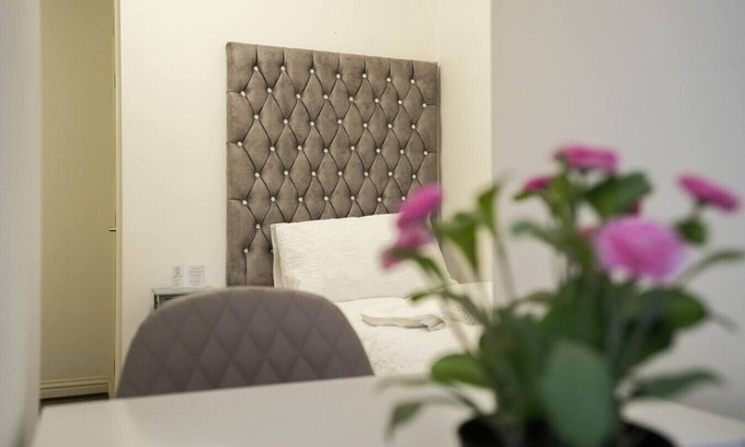 Doncaster House | Cosy Ensuite Room 2 (self check-in) Doncaster