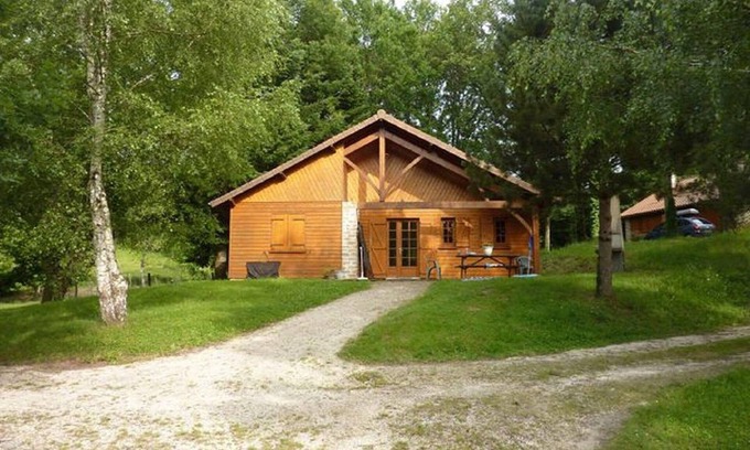 Cussac House | Cosy holiday home with private terrace