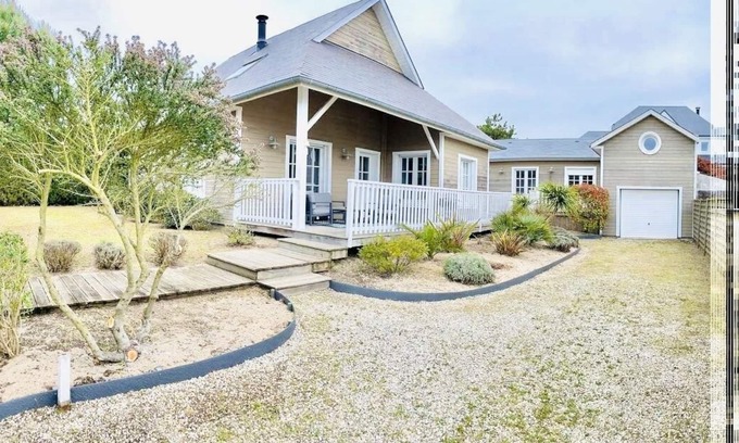 Agon-Coutainville House | COSY house 600 m from the beach, ideal for families - Linen and cleaning included