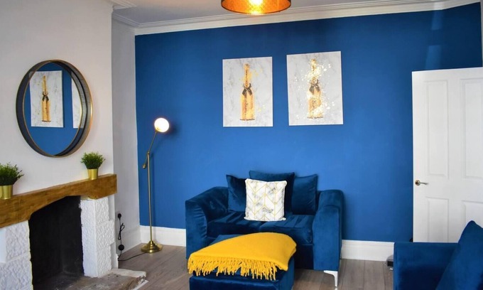 Westcliff-on-Sea House | COSY, MODERN HOUSE NEARBY SEAFRONT - SOUTHEND