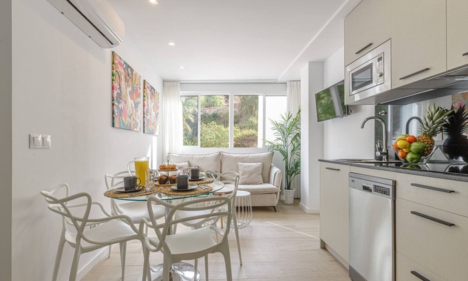 La Victoria Apartment | Cosy & Quiet apartment next to Plaza Merced