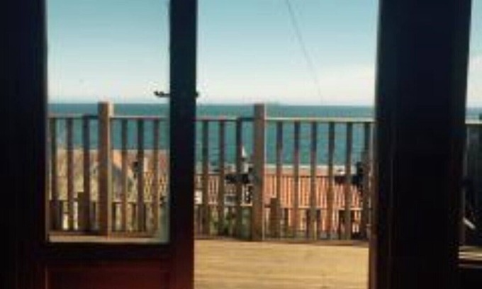 Anstruther House | Cosy renovated fisherman's cottage on coastal path
