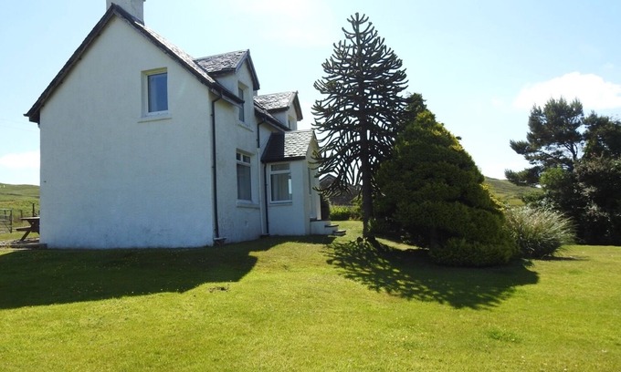 Ardnamurchan Peninsula House | Cosy Traditional Croft House, close to white sandy beaches.