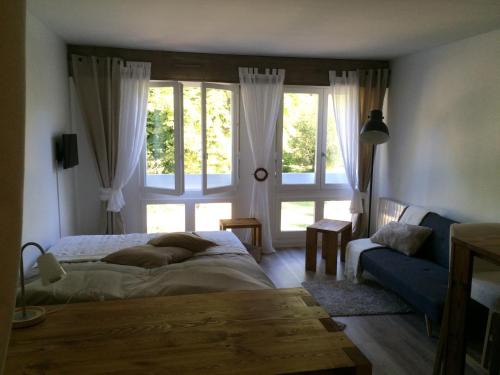 Saint-Remy-les-Chevreuse Apartment | Cote Parc