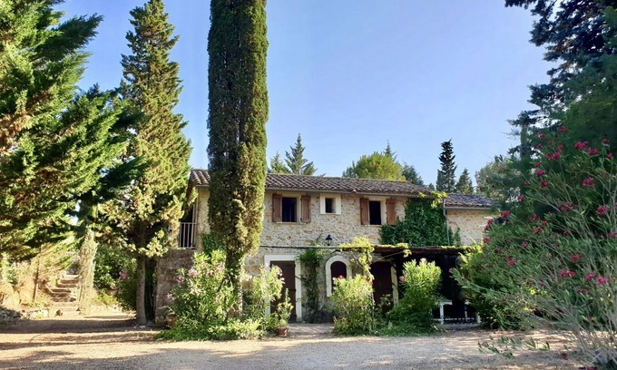 Cotignac Cottage | Cotignac. Pretty stone cottage in 2 acres. Totally private heated pool, min 25°C