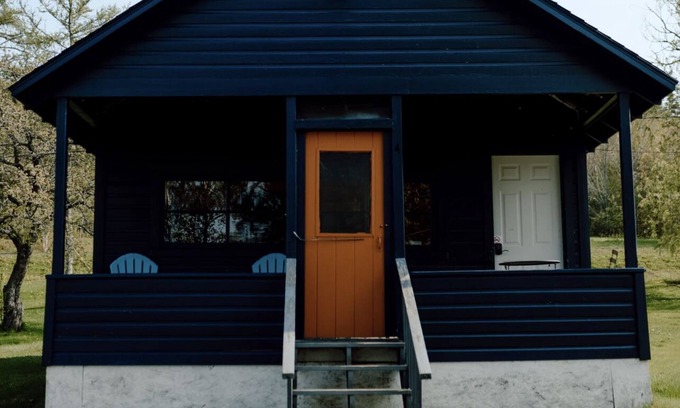 Rockwood Ski Chalet | Cottage 6: Sky View