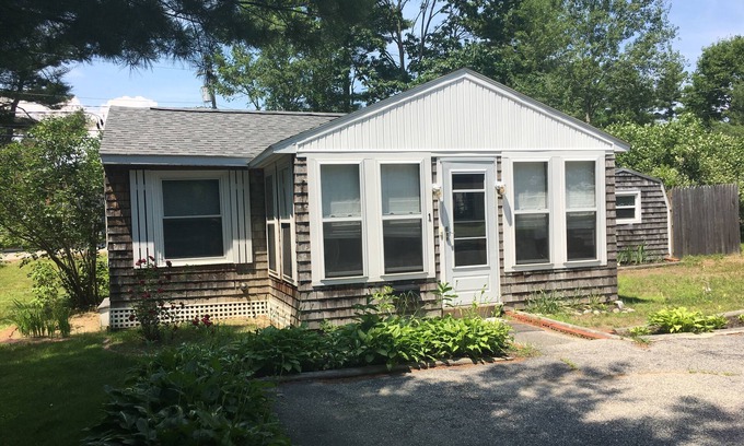 Old Orchard Beach Cottage | Cottage by the Sea Rentals