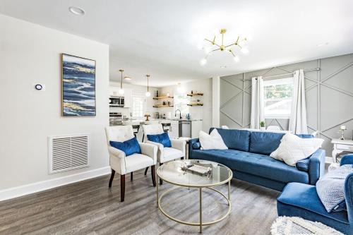 Durham House | Cottage Close to Dtown Durham & Duke