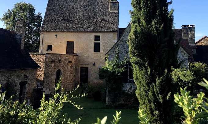 Castels et Bezenac House | Cottage in a strong house of the XV century in Black Périgord