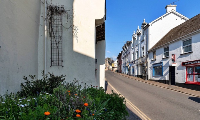 Bovey Tracey Cottage | Cottage in Bovey Tracey near Dartmoor Park