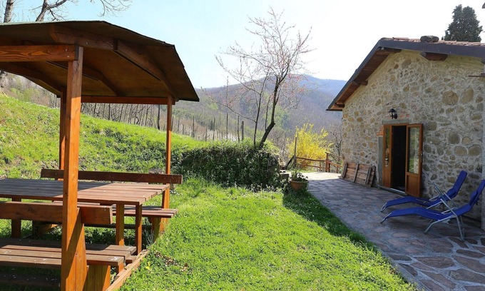 Casoli Cottage | Cottage in Casoli near Ski Slopes