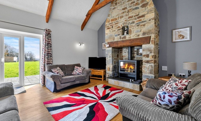Holsworthy Cottage | Cottage in North Devon with Dog-Friendly Garden