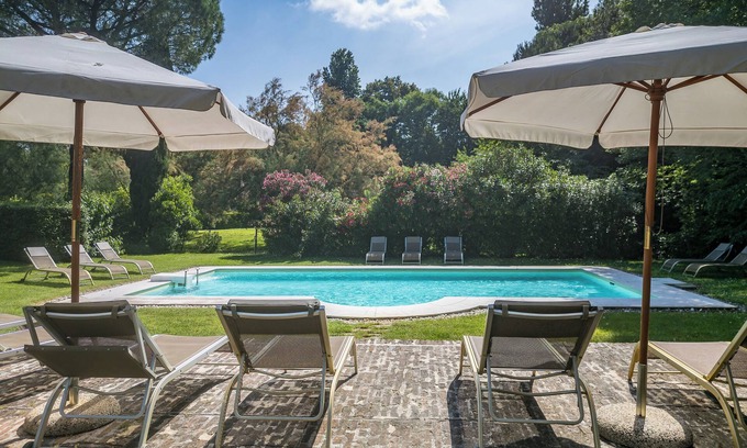 San Martino di Venezze Apartment | Cottage: surrounded by a wood with a swimming pool close to Rovigo and Venice