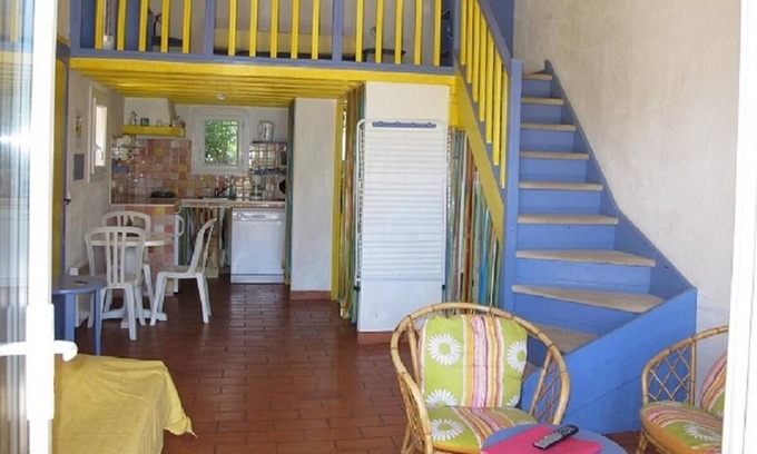 Lorgues Cottage | Cottage "Location, Piscine, Animaux, Jardin" with Shared Pool, Private Terrace & Wi-Fi