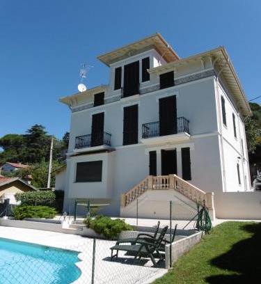 Grasse Bed & Breakfast | Cottage Massanet