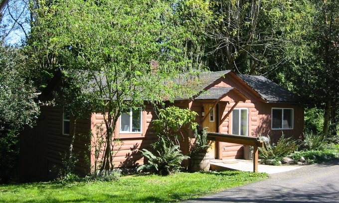 Poulsbo Cottage | Cottage on Hood Canal Pouslbo