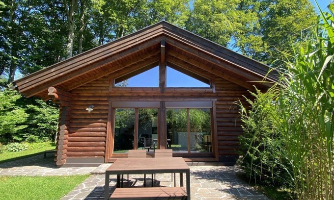 Hof bei Salzburg House | Cottage on the forest - cottage, toilet and bath/shower separated, forest