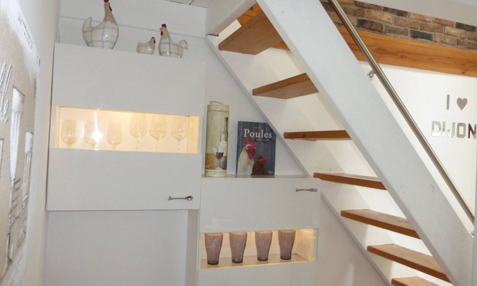 Faubourg North House | Cottage "The Little House"