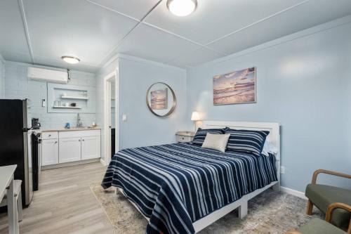 Rockaway Beach House | Cottages at Rockaway Beach Suite #2