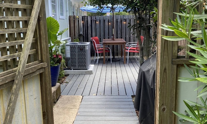 St. Marys Cottage | Cottages on Norris Unit A DOWNTOWN PET FRIENDLY