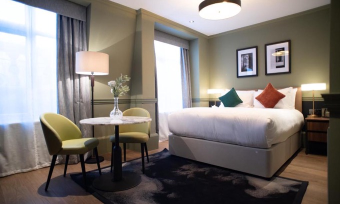 Cornhill Hotel | Counting House