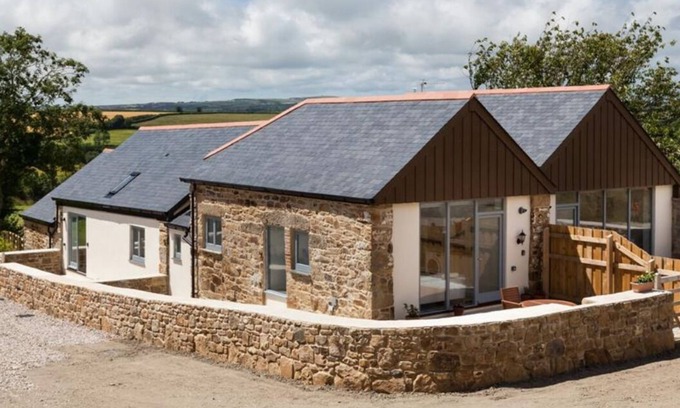Saint Erth Praze House | Country Barn/Parking/Wifi/Outdoor Space, Nr Beaches, St Ives, Marazion & Hayle