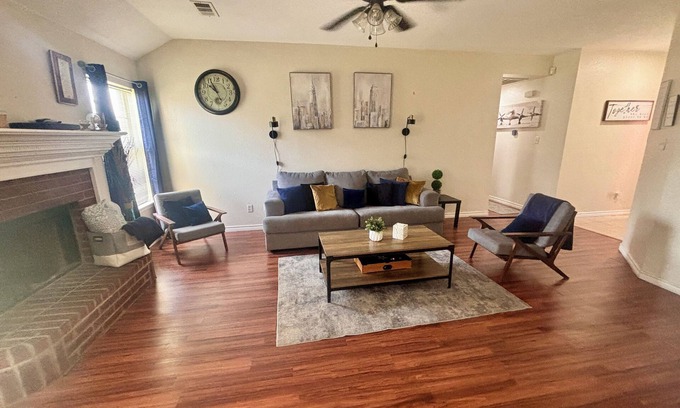 Seagoville House | Country Comfy Texas Home State Fair of Texas Special